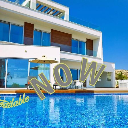 Beachfront Luxury Villa Idania 아이아 나파 외부 사진