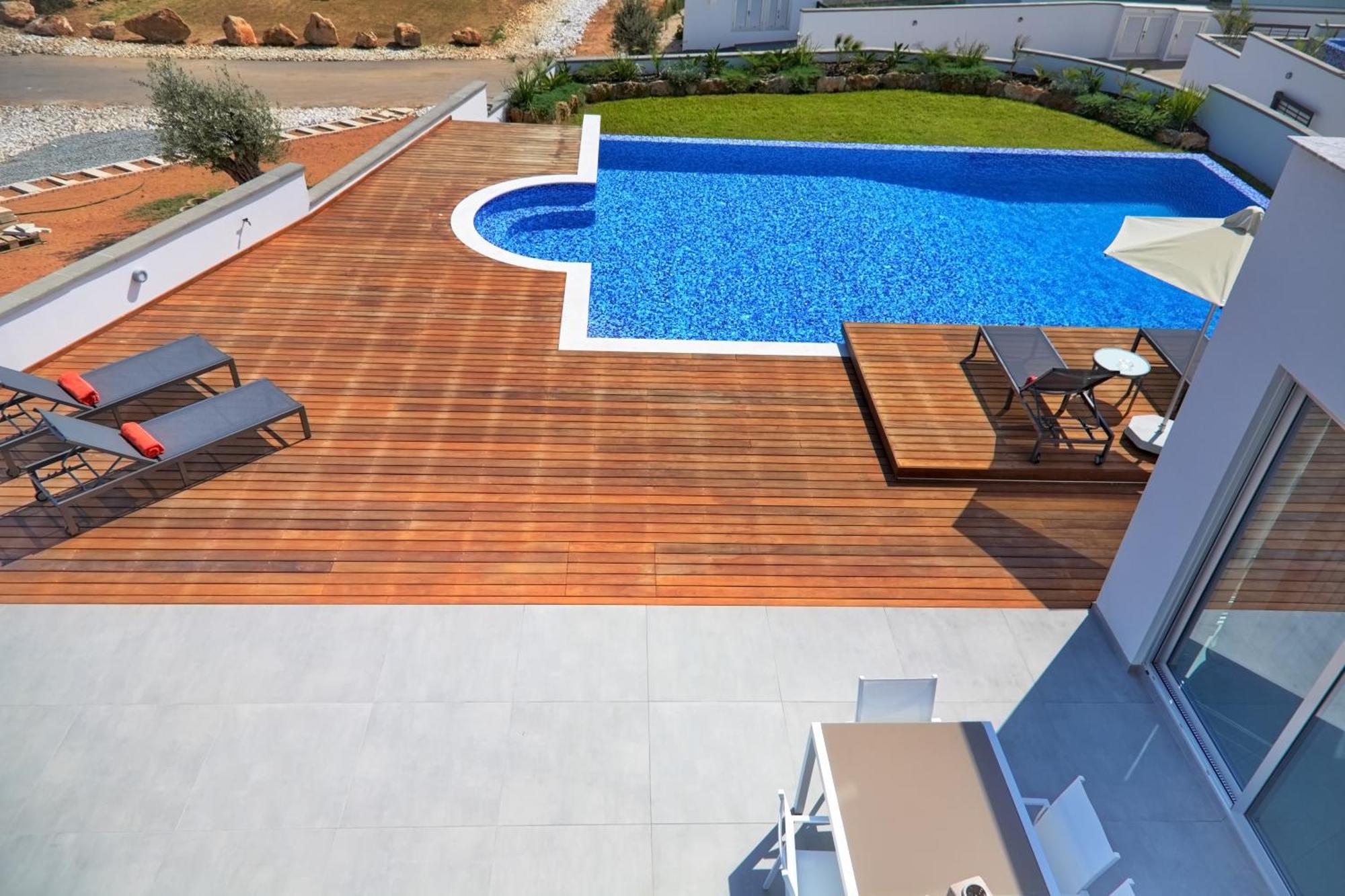 Beachfront Luxury Villa Idania 아이아 나파 외부 사진