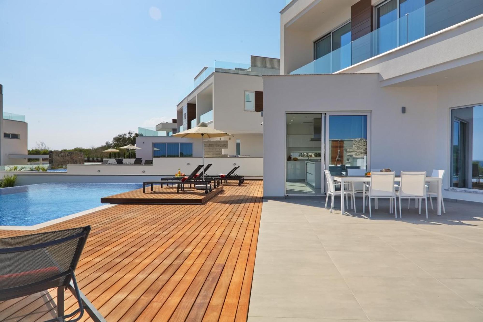 Beachfront Luxury Villa Idania 아이아 나파 외부 사진
