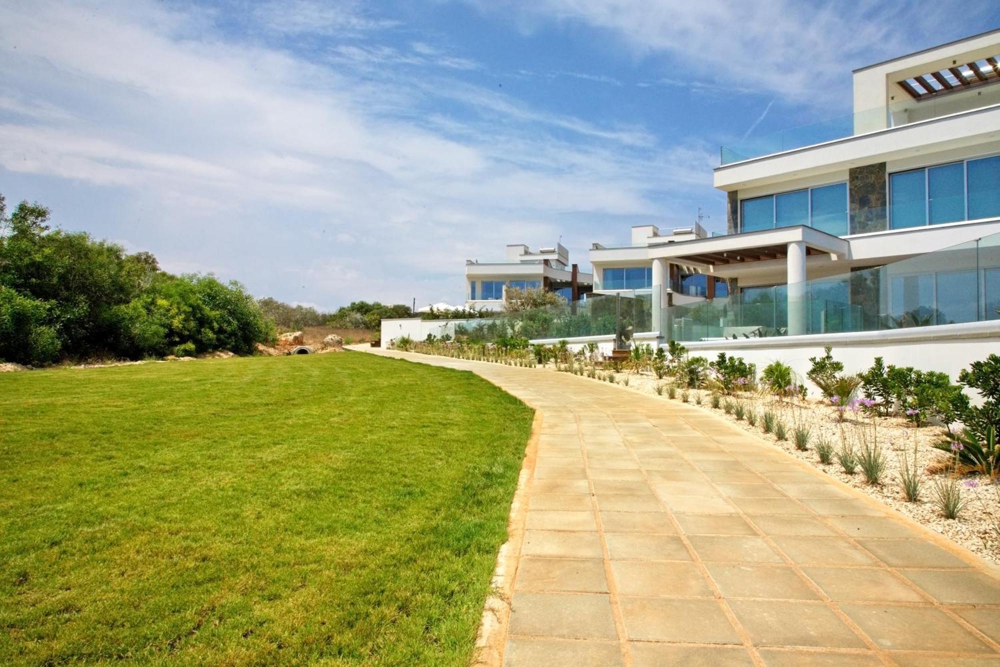 Beachfront Luxury Villa Idania 아이아 나파 외부 사진