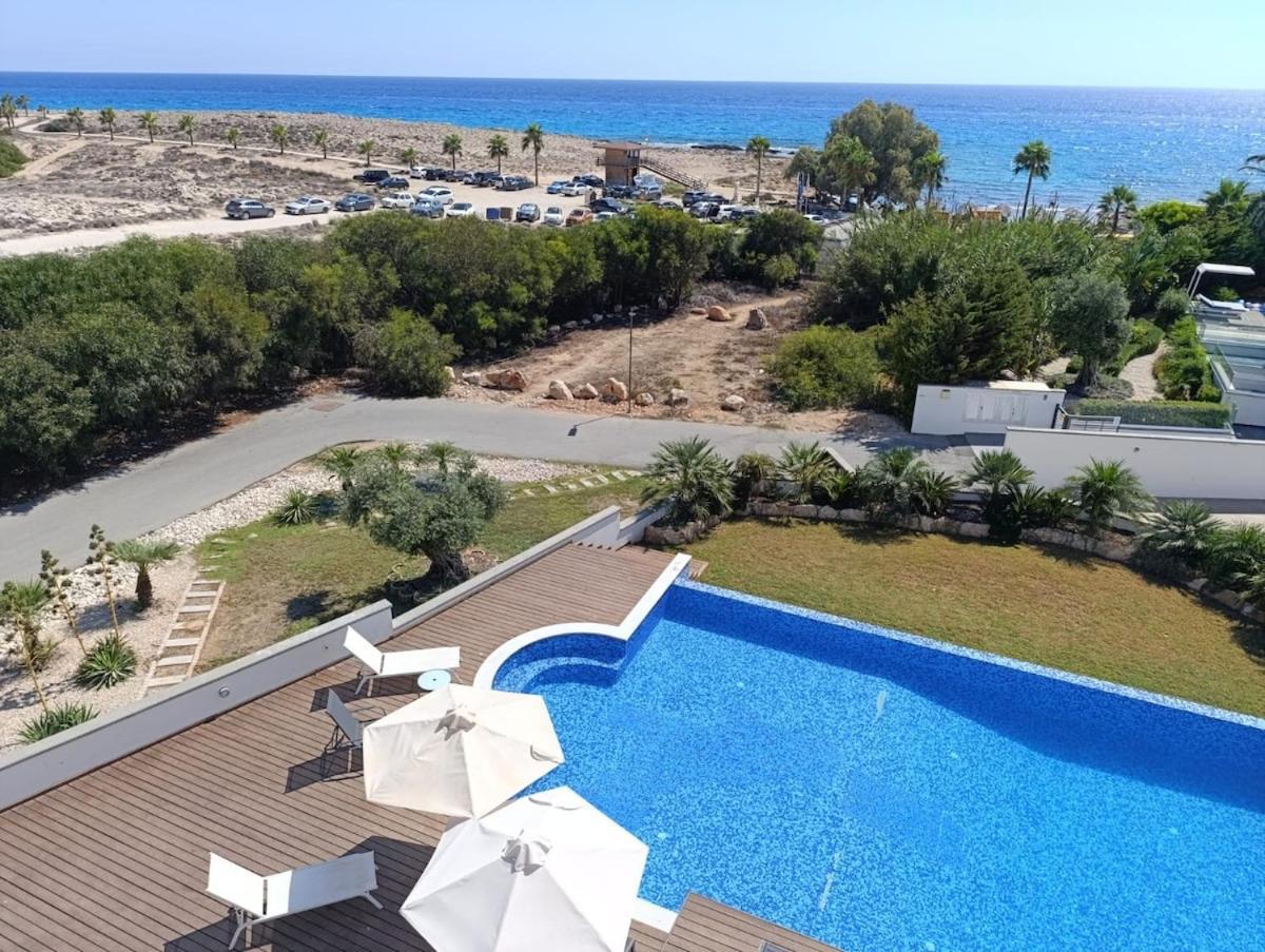 Beachfront Luxury Villa Idania 아이아 나파 외부 사진