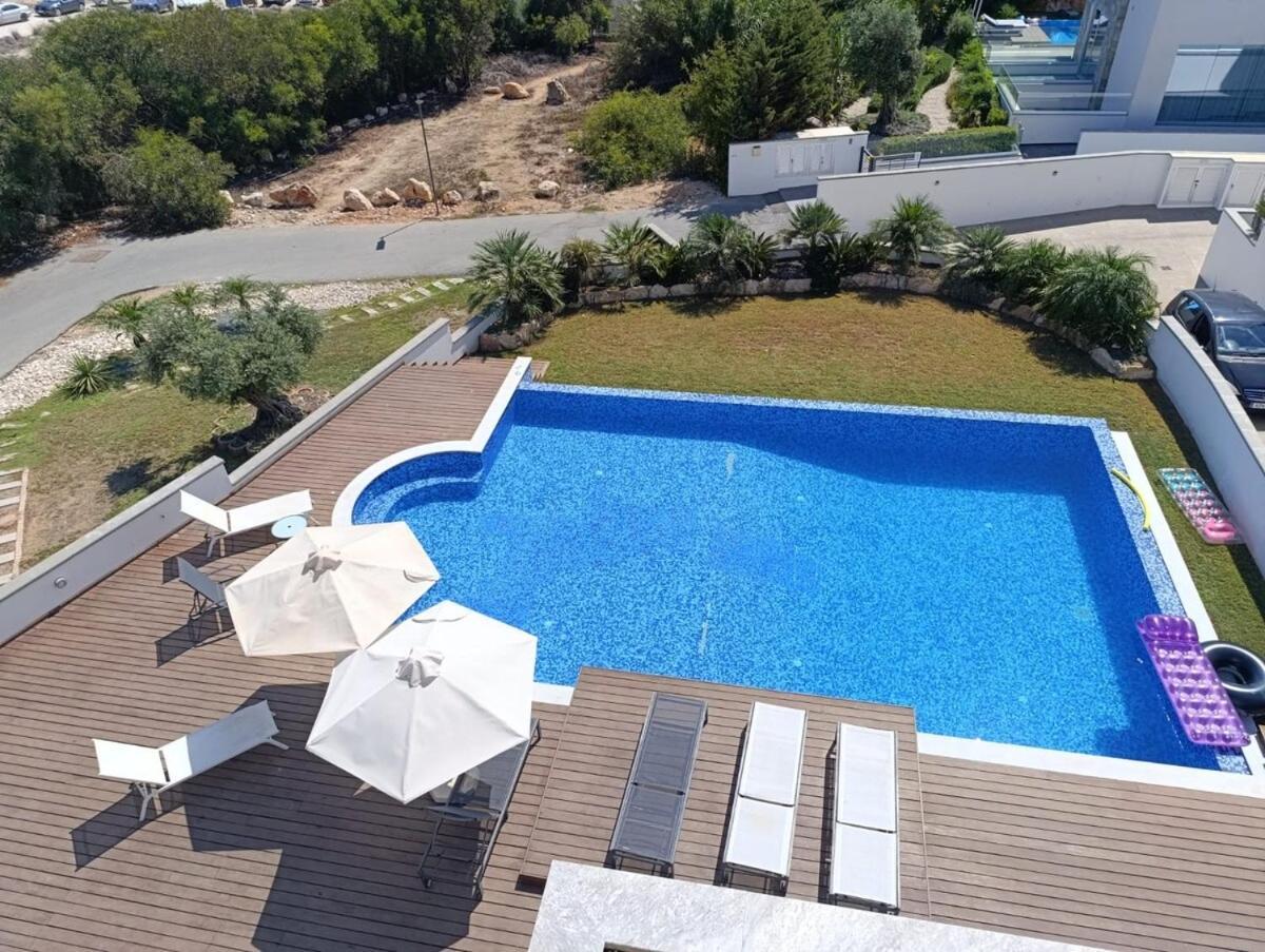 Beachfront Luxury Villa Idania 아이아 나파 외부 사진