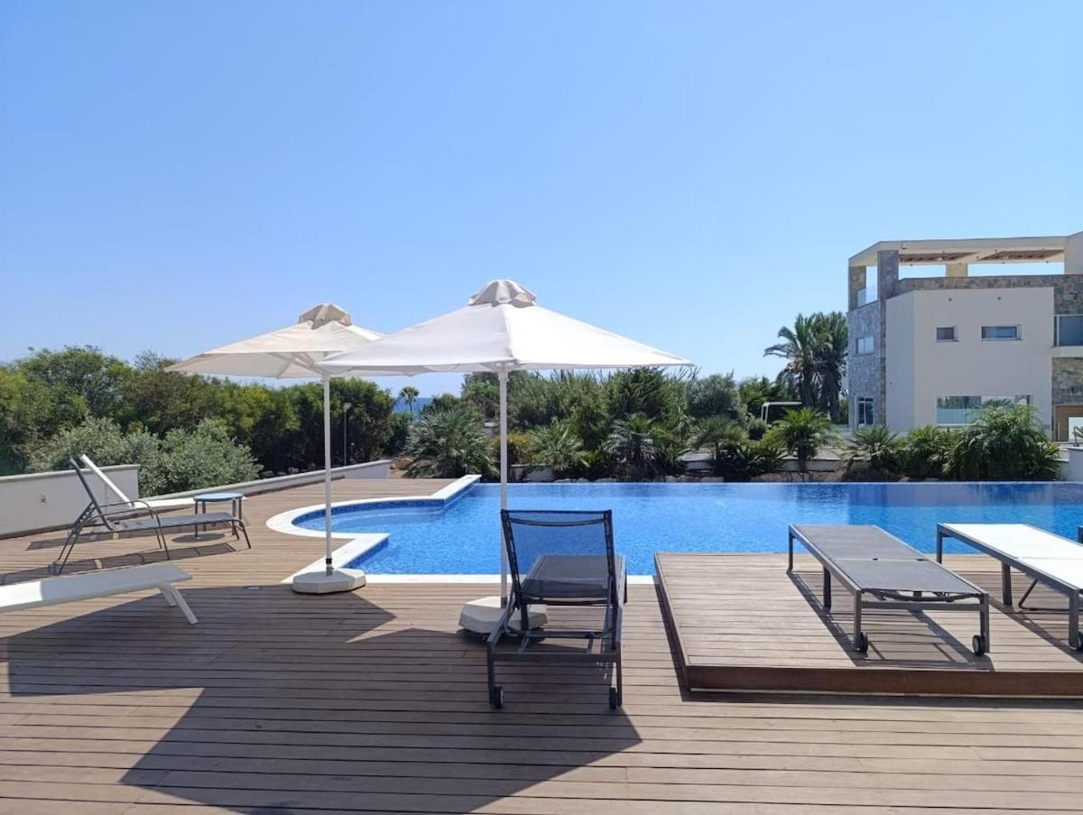 Beachfront Luxury Villa Idania 아이아 나파 외부 사진