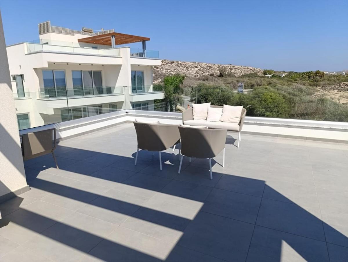 Beachfront Luxury Villa Idania 아이아 나파 외부 사진